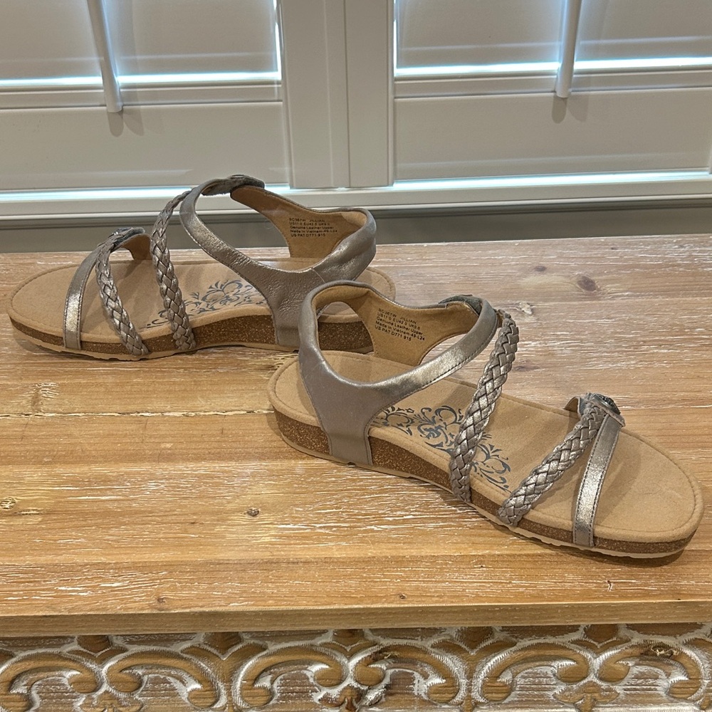Aetrex Jillian Brushed Silver Metallic Braided Strap Sandals - Silver